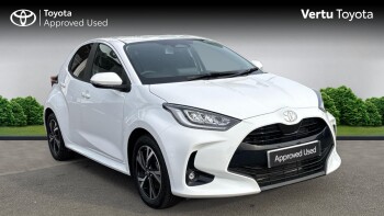 Toyota Yaris 1.5 Hybrid Design 5dr CVT Hybrid Hatchback
